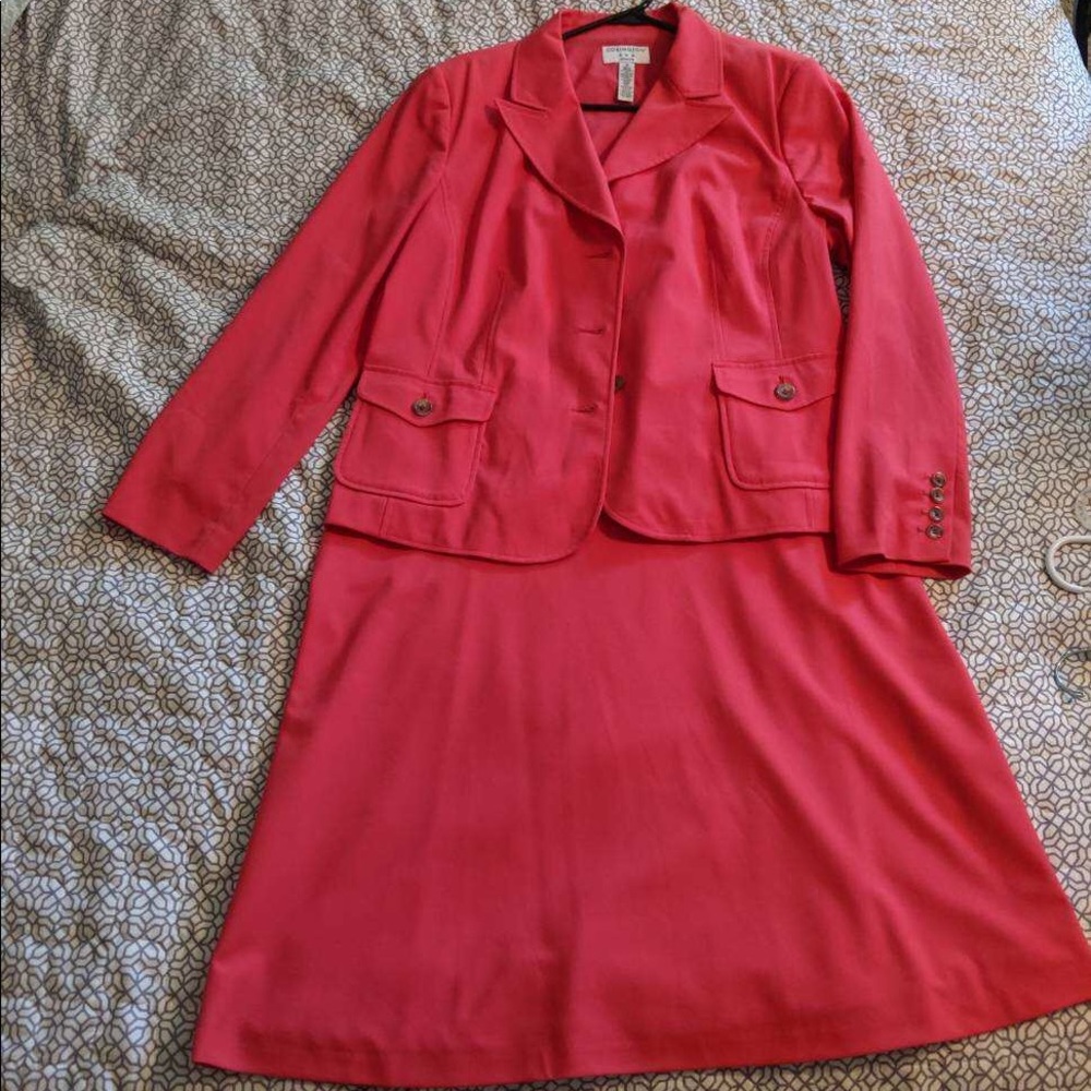 2 Piece Jacket and Skirt Set!
